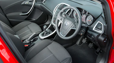 Vauxhall Astra SRi interior