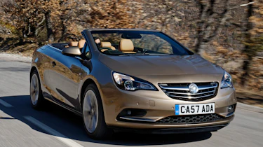 Vauxhall Cascada 2.0 CDTi front tracking