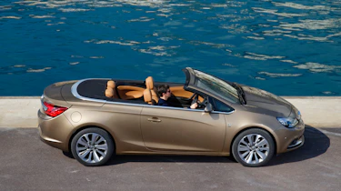 Vauxhall Cascada roof down