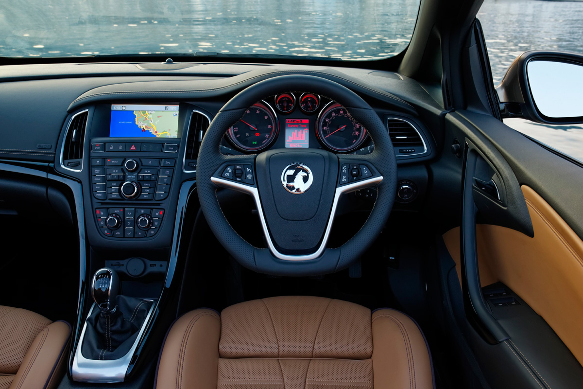 Vauxhall Cascada interior
