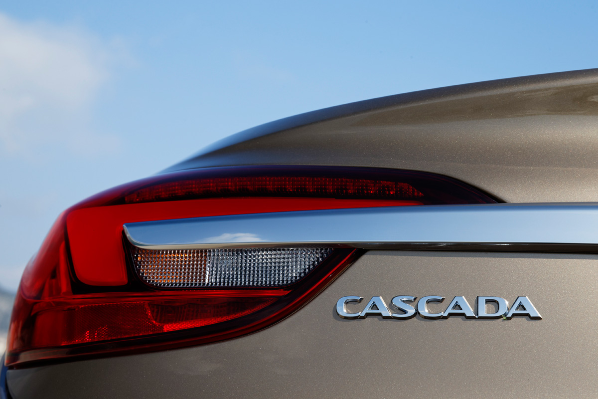 Vauxhall Cascada 2.0 CDTi badge