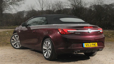 Vauxhall Cascada 2.0 CDTi roof up