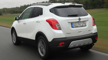 Vauxhall Mokka rear tracking