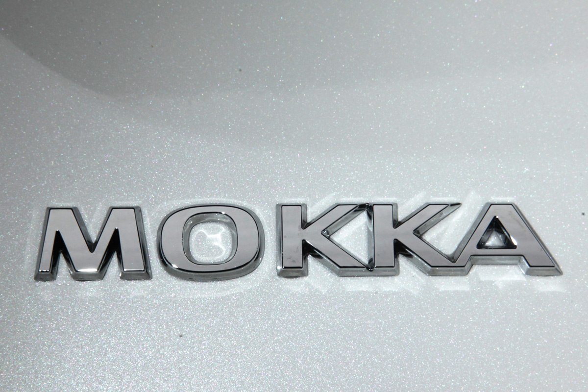 Vauxhall Mokka badge