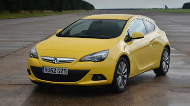 Vauxhall Astra GTC 1.6T SRi front static
