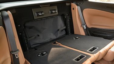 Vauxhall-Cascada-2014-boot-opening