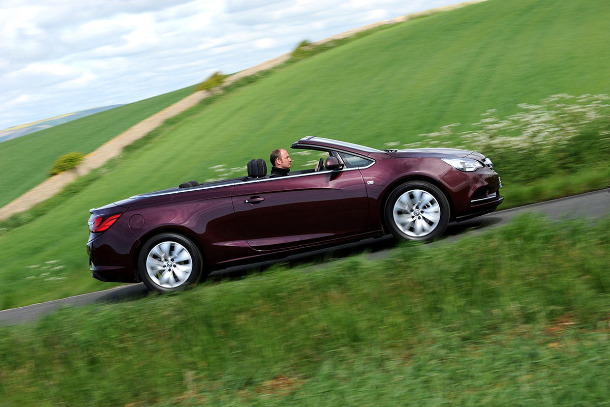 Vauxhall Cascada profile