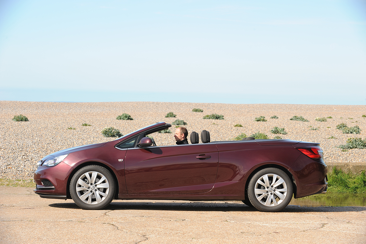 Vauxhall Cascada roof down