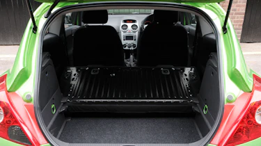 Vauxhall Corsa ecoFLEX boot
