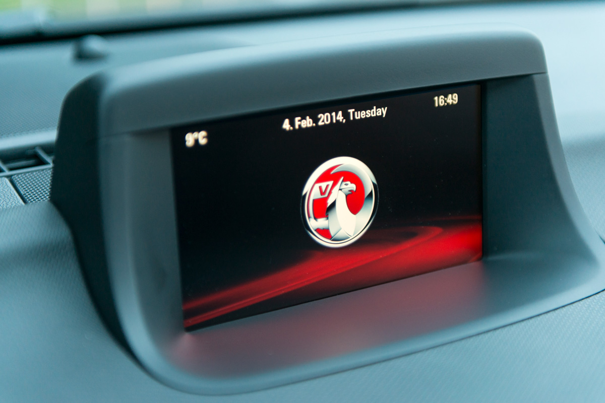Vauxhall Meriva sat-nav 