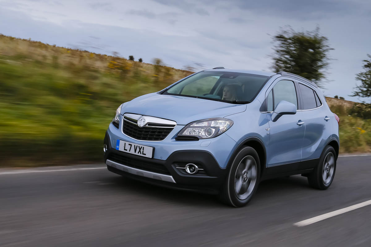 Vauxhall Mokka front tracking