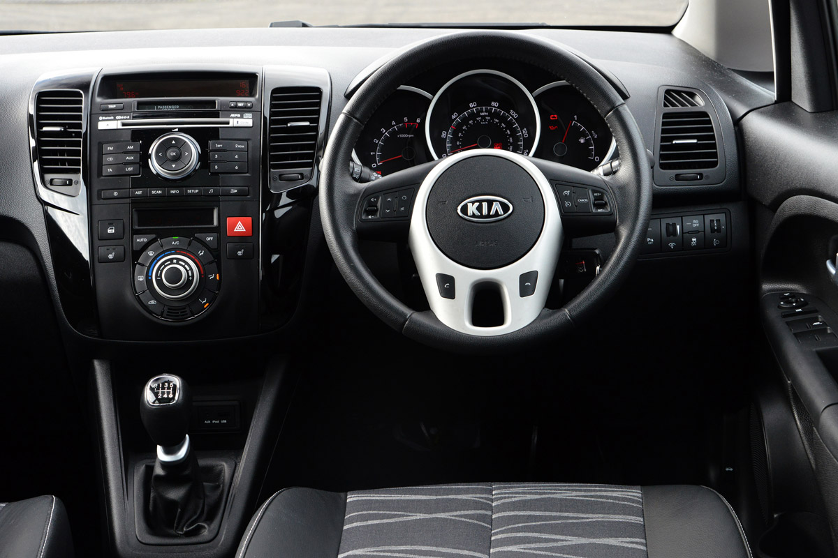 Kia Venga interior