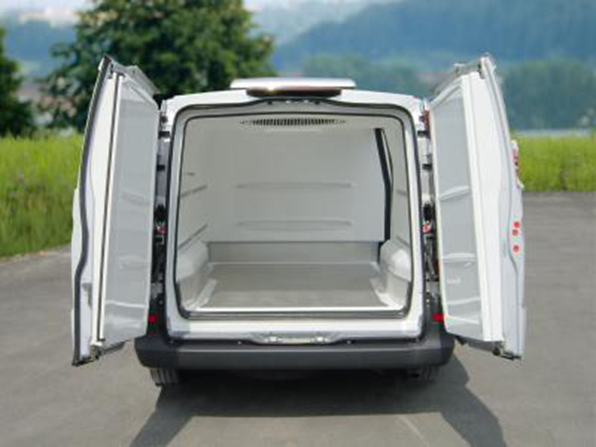 Mercedes Vito cargo area