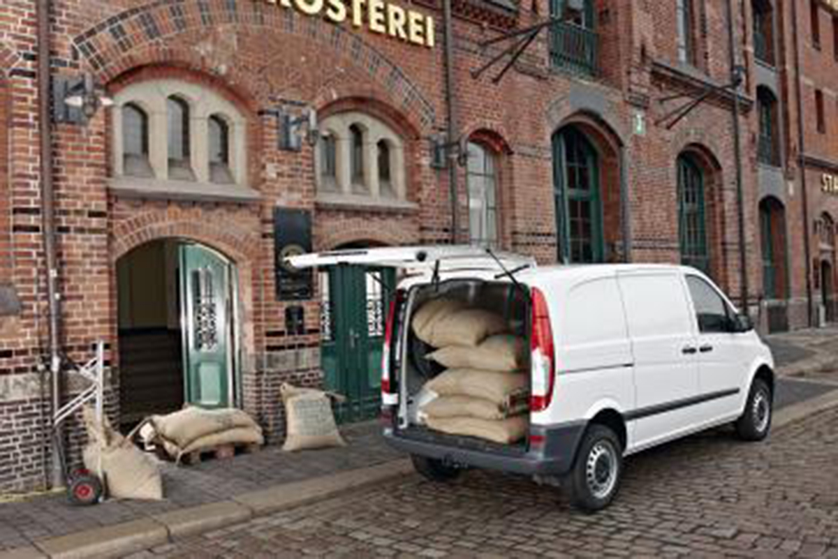 Mercedes Vito rear with door open