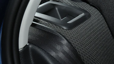 Volkswagen Golf folding seats