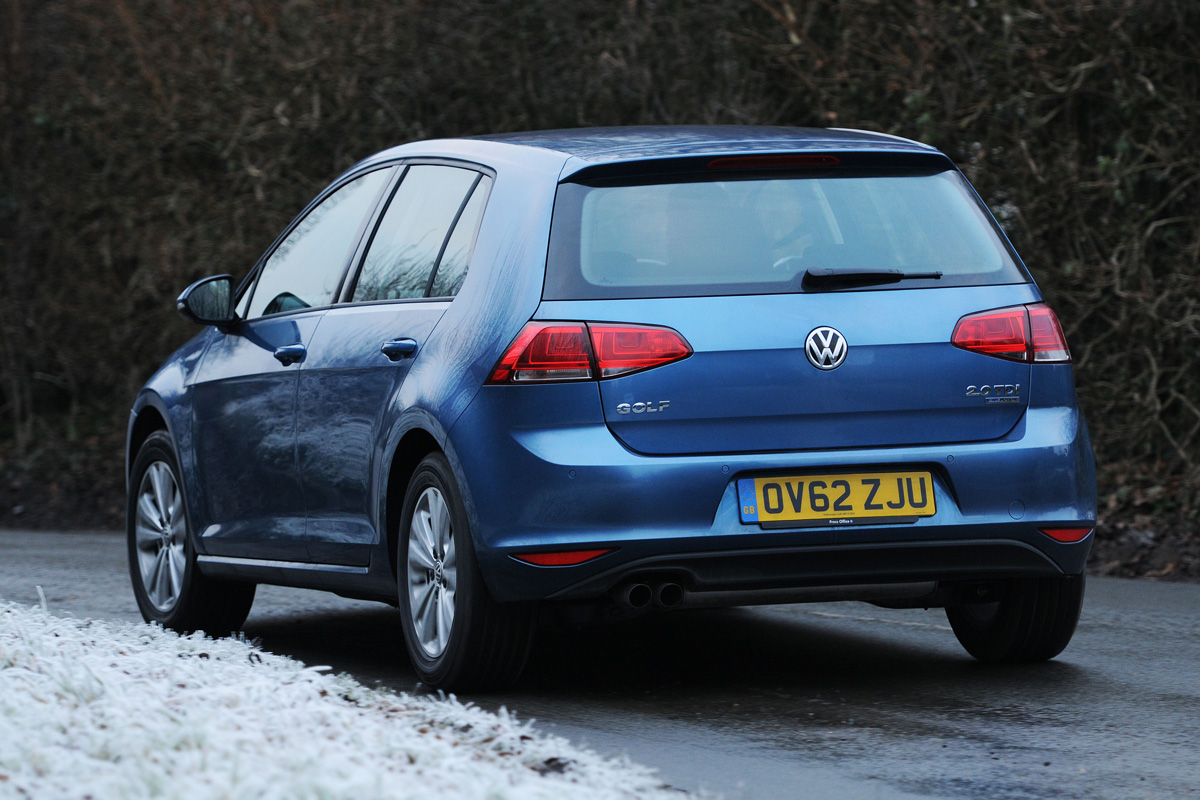 Volkswagen Golf rear tracking