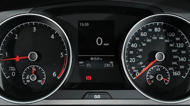 Volkswagen Golf dials