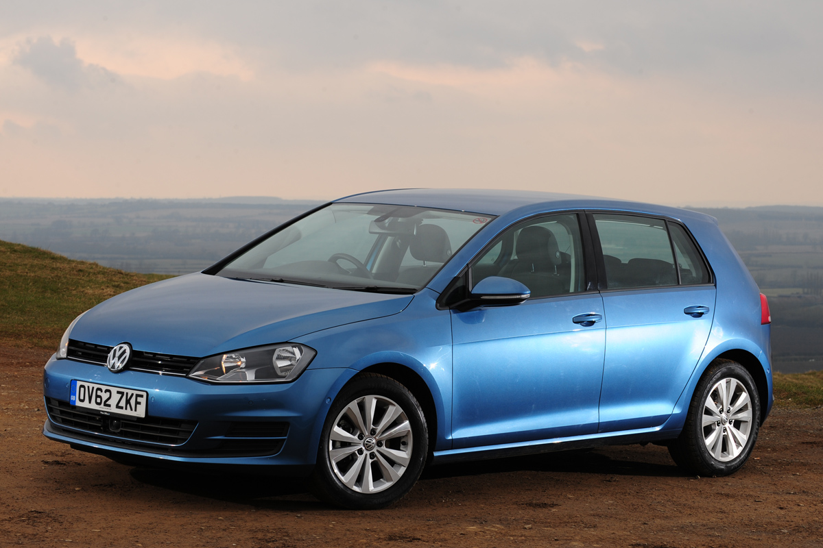 VW Golf 1.6 TDI SE front static