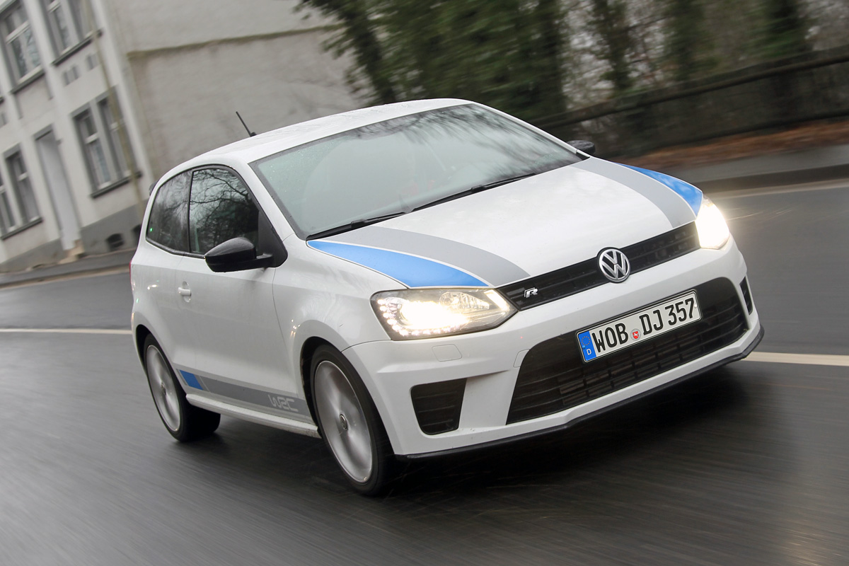 Volkswagen Polo R WRC front tracking