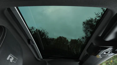Volkswagen Scirocco R Line roof