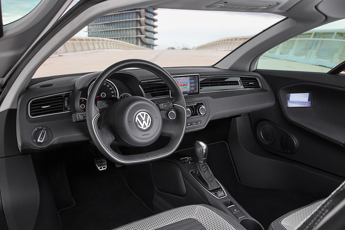 Volkswagen XL1 interior