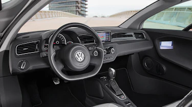 Volkswagen XL1 interior