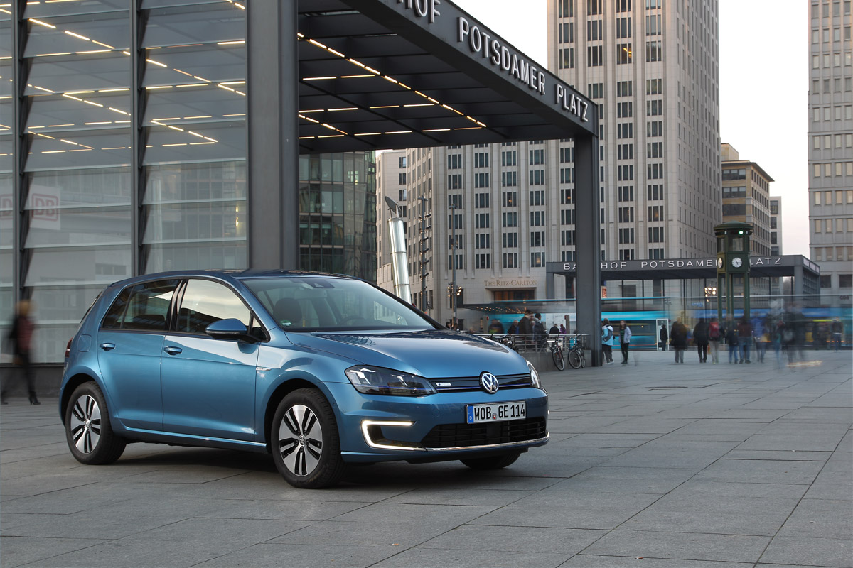 Volkswagen e-Golf 2014 static