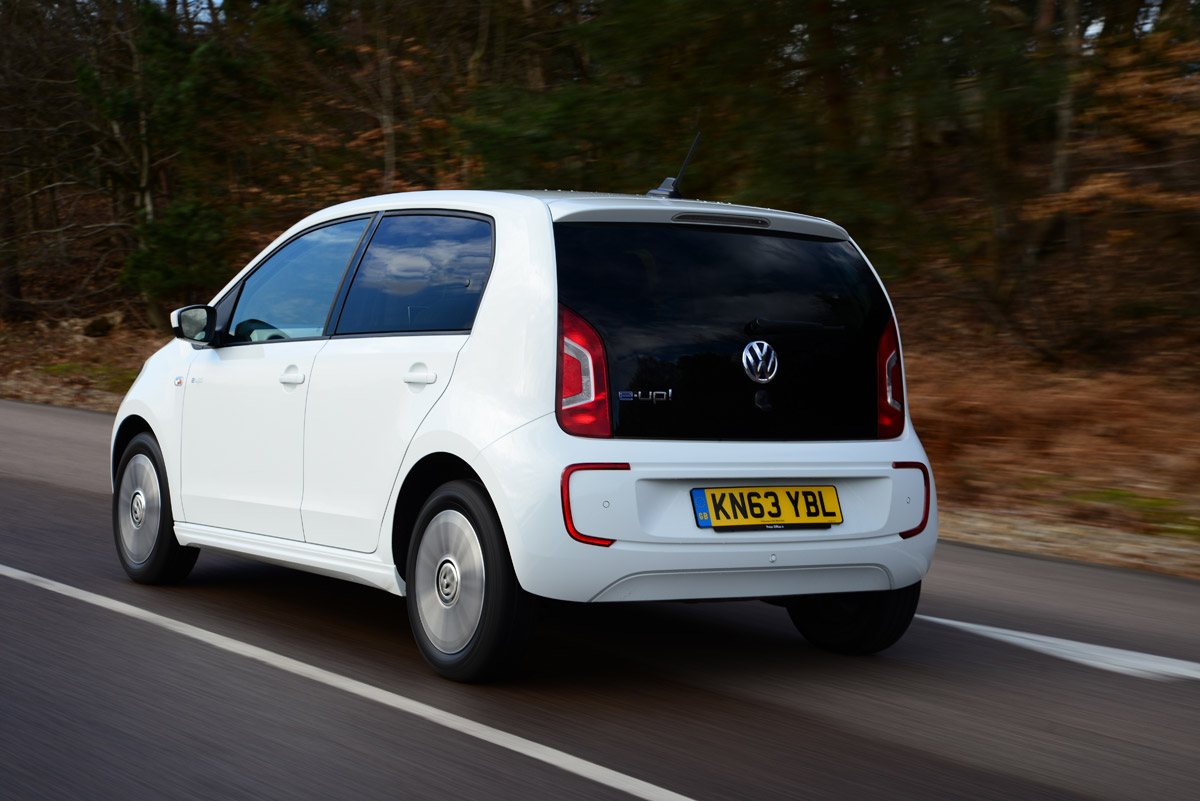 Volkswagen e-up rear tracking
