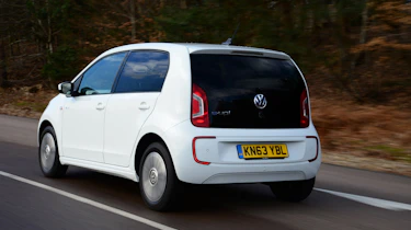 Volkswagen e-up rear tracking