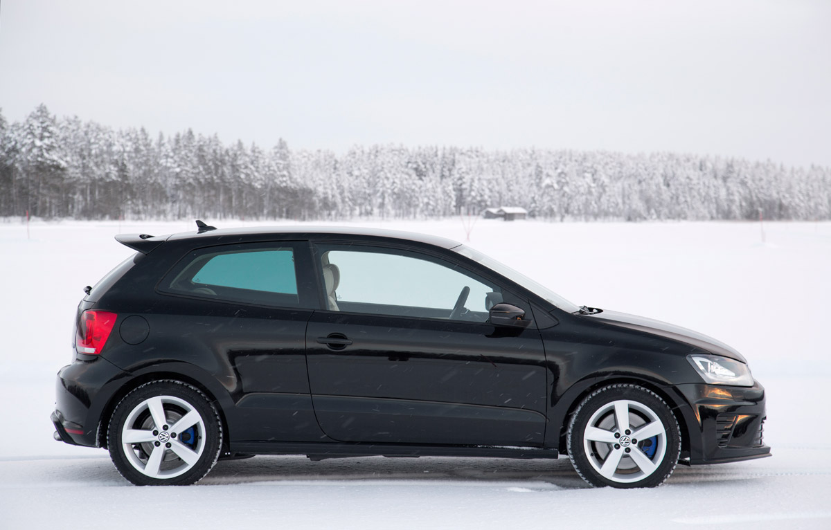 Volkswagen Polo R black side