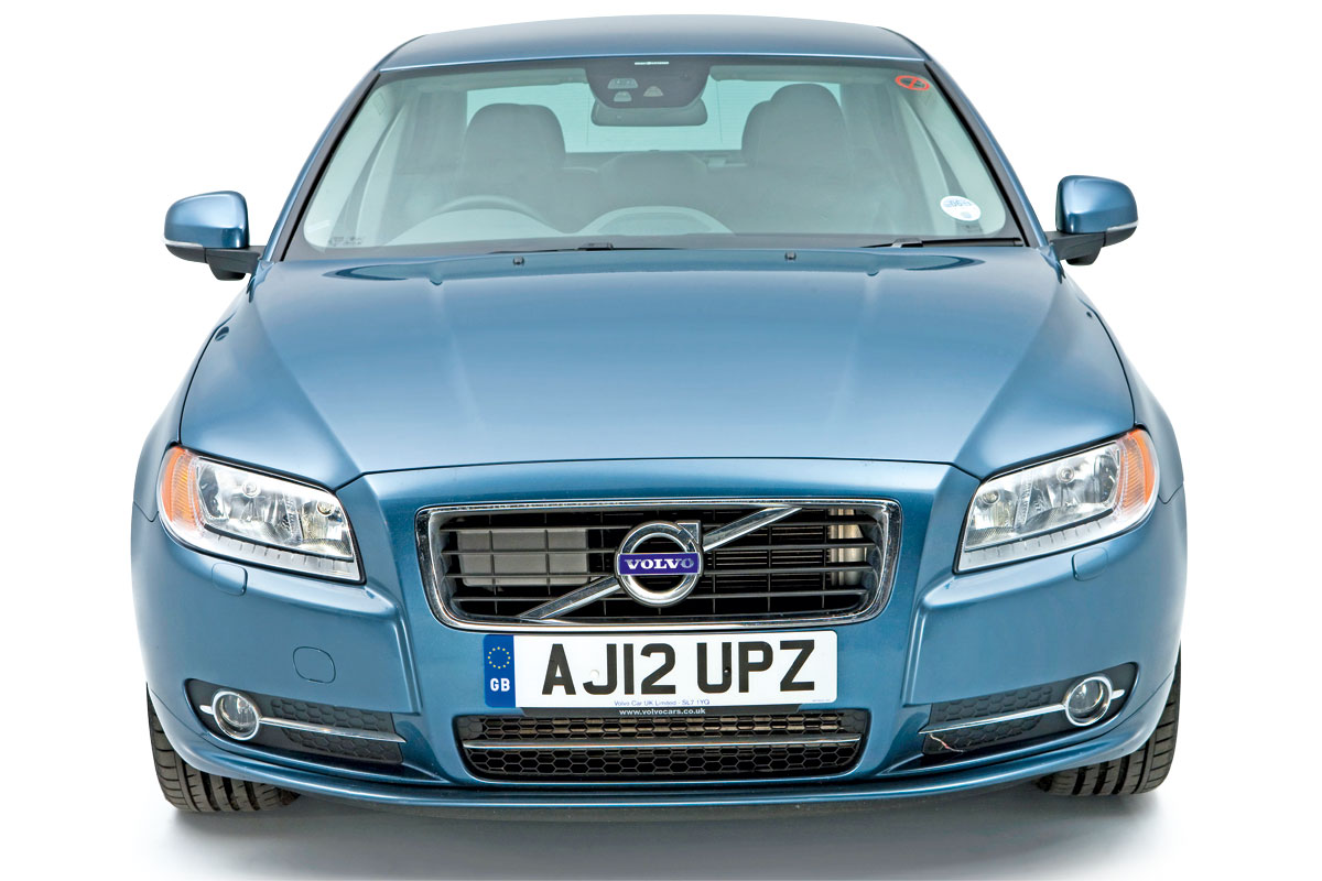 Volvo S80 front