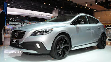 Volvo V40 Cross Country front