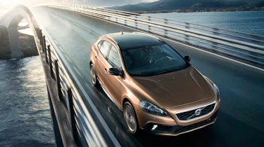 Volvo V40 Cross Country in action