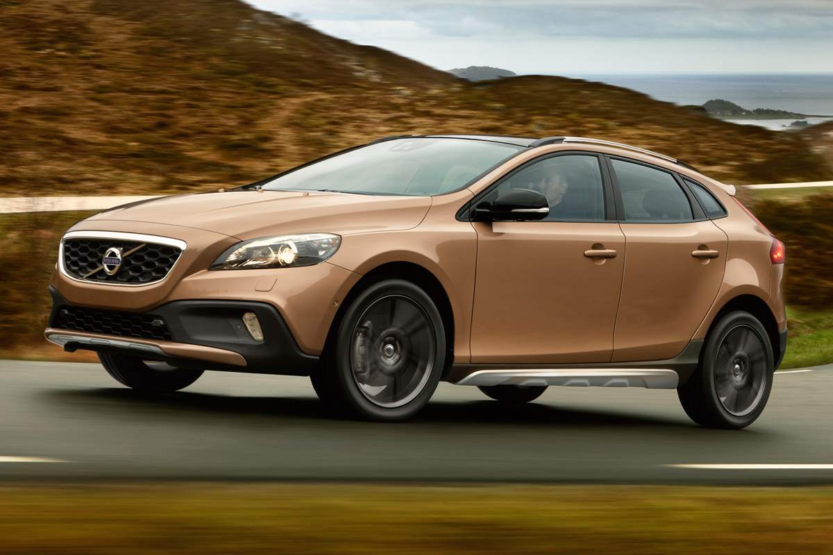 Volvo V40 Cross Country prices front