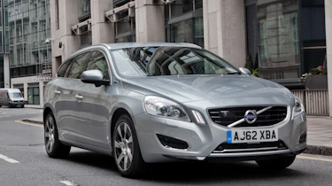 Volvo V60 Plug-in Hybrid front