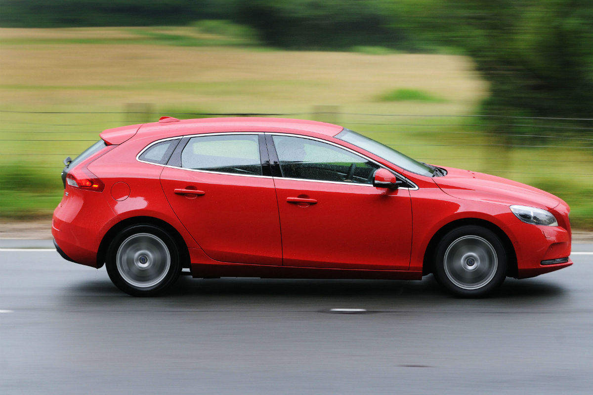 Volvo V40 D2 panning