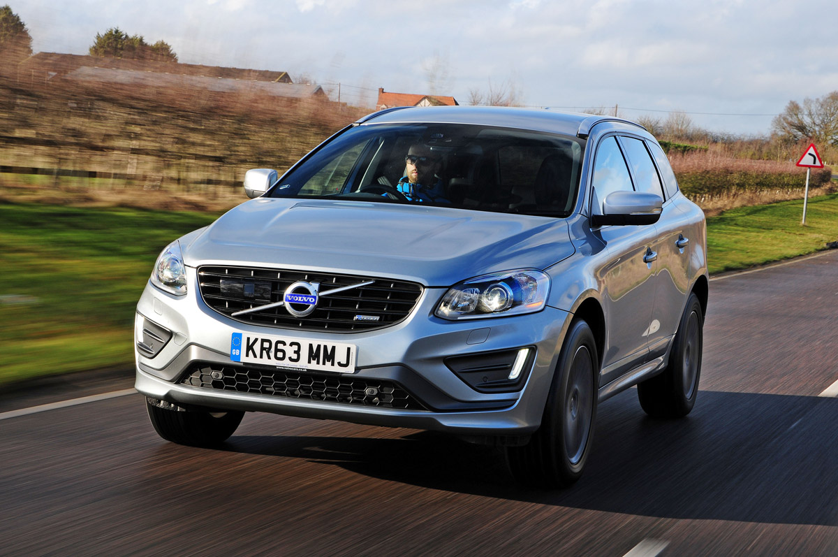 Volvo XC60 R-Design D4 2014 front tracking
