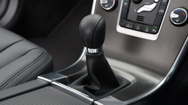 Volvo XC60 front gear