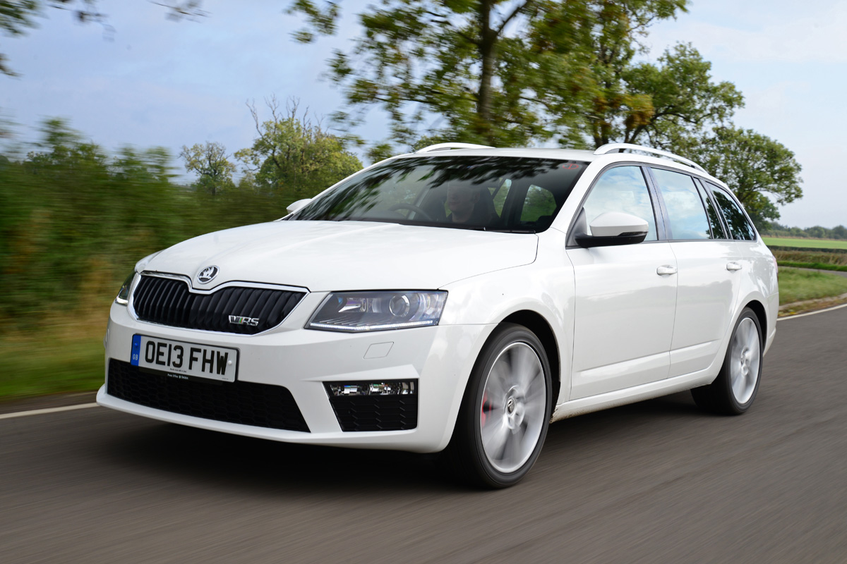 Skoda Octavia vRS front action