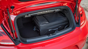 Volkswagen Beetle Cabriolet boot