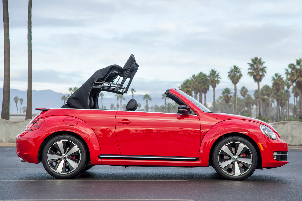 Volkswagen Beetle Cabriolet roof mechanism