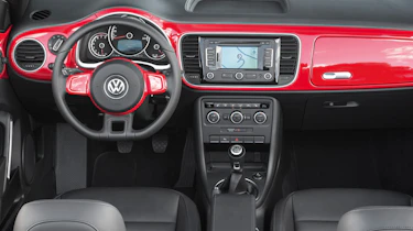 Volkswagen Beetle Cabriolet interior