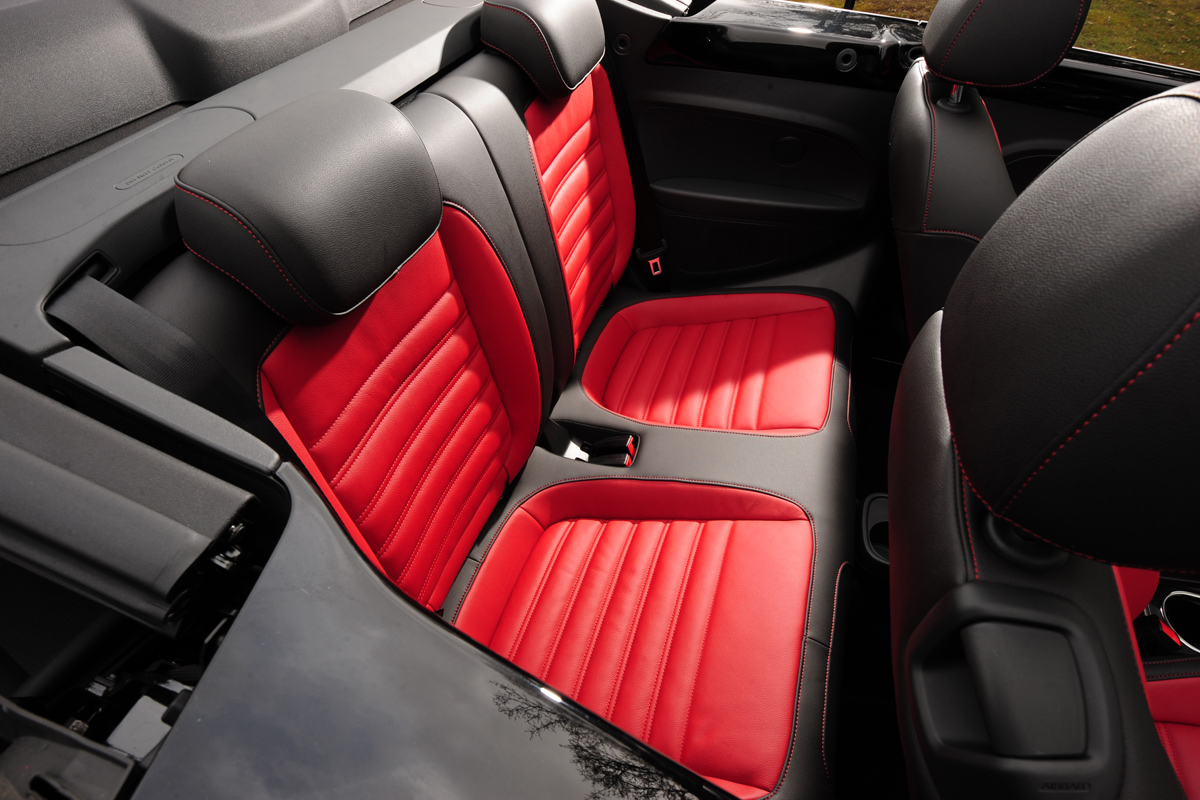 Volkswagen Beetle Cabriolet rear seats