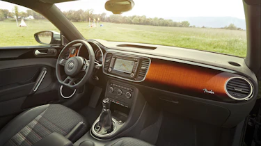 VW Beetle Fender interior