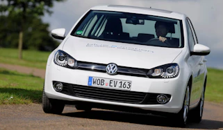 VW Golf Blue-e-motion front