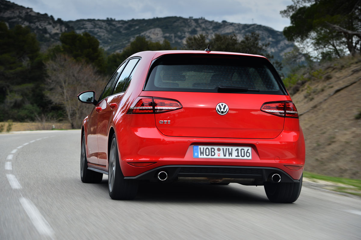 Volkswagen Golf GTI rear corner