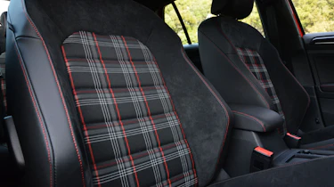 Volkswagen Golf GTI seat