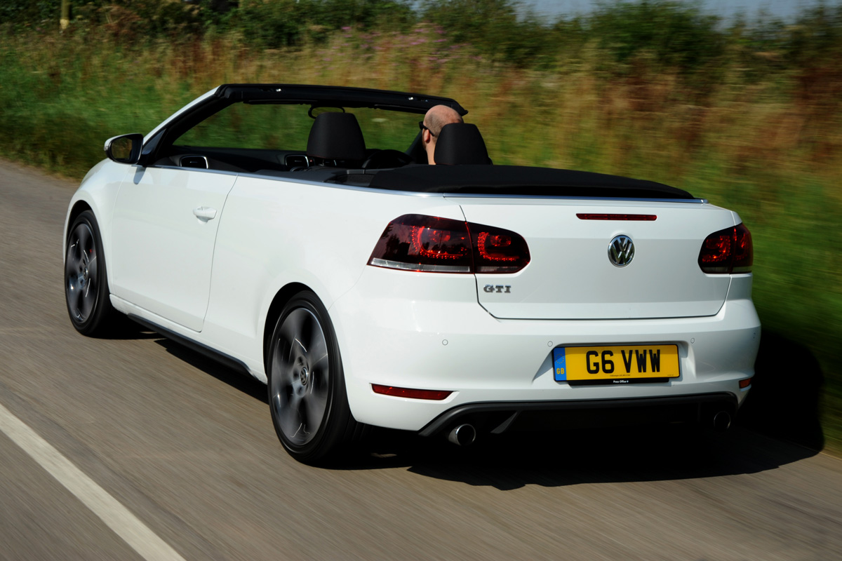 VW Golf GTI Cabriolet rear action