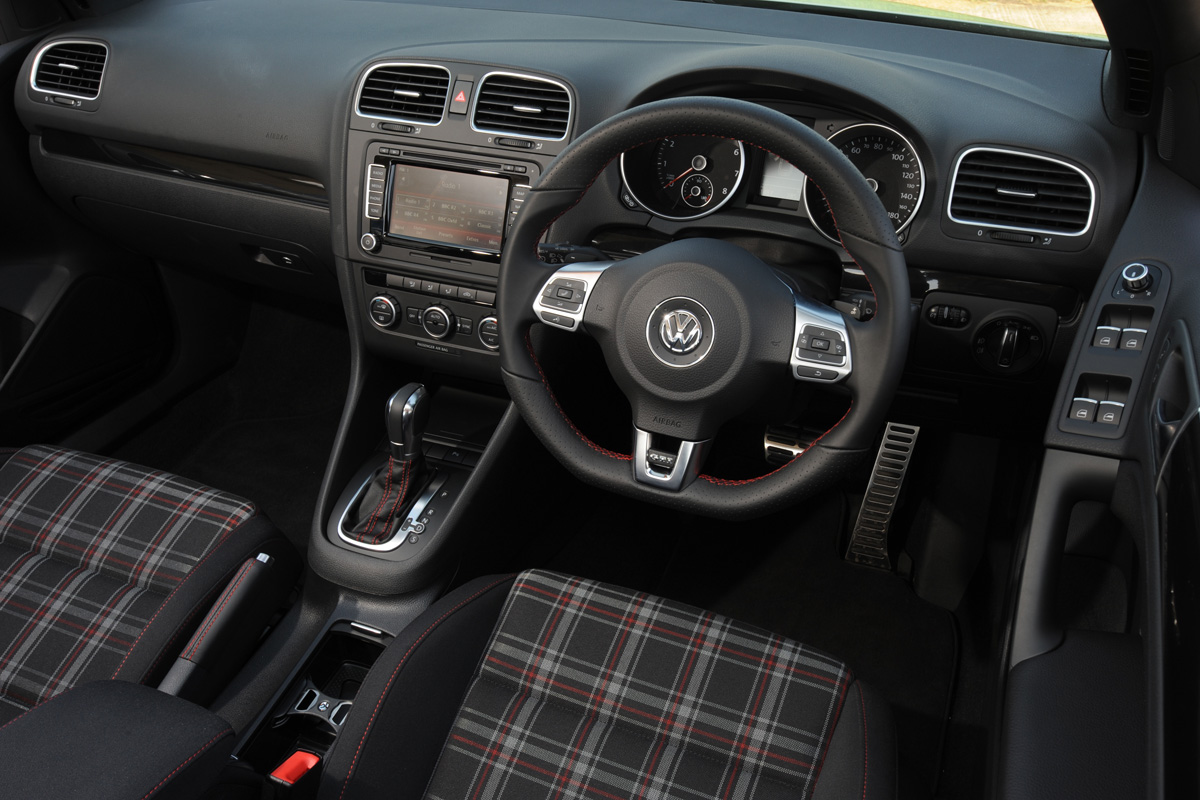 VW Golf GTI Cabriolet interior