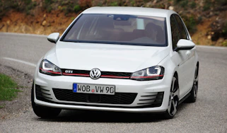 Volkswagen Golf GTI front corner
